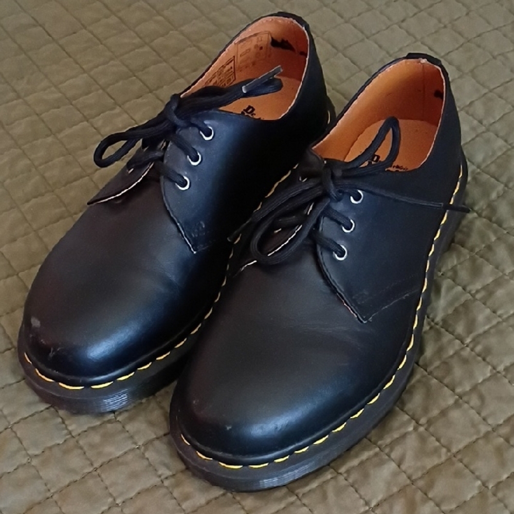 Dr. Martens Black oxford Boots with Yellow Stitching